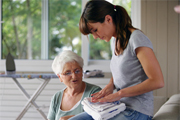 Photo seniors autonomie produit April compagnie d'assurance en mutuelle santé